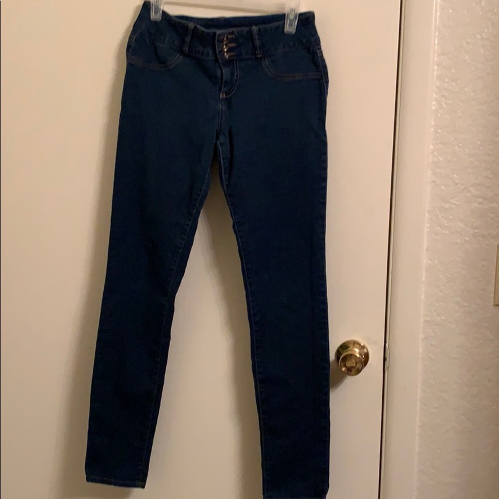3 button jeans